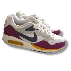 Womens NIKE Air Max Sz 9.5